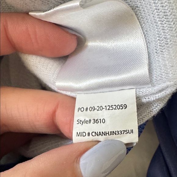 Augusta Sportswear Royal/White Satin Jacket - Size M - Picture 16 of 16